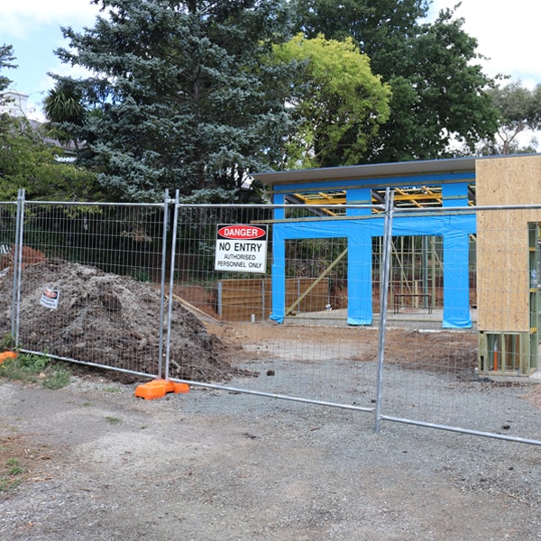 do you deliver and set up temporary fencing and what's the cost for these services in Boston MA